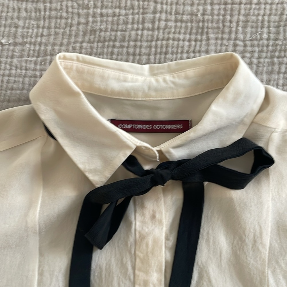 Comptoir des Cotonniers cream silk blouse XS - Picture 2 of 7